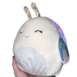 Elysa Snail 8" Squishmallow